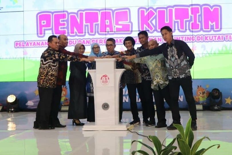 Puncak Peringatan HAN 2026, Bupati Launching PENTAS Kutim Tuntaskan Stunting