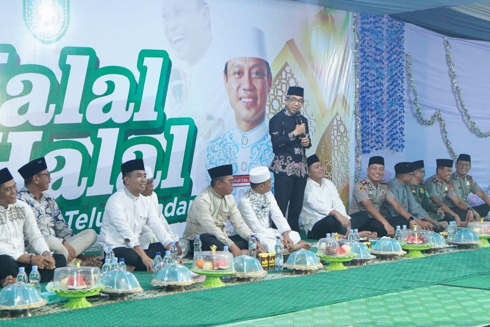 Halal Bihalal Pemdes Teluk Pandan, Kerinduan Kesejukan Rohani Ustaz Da'sad Latif