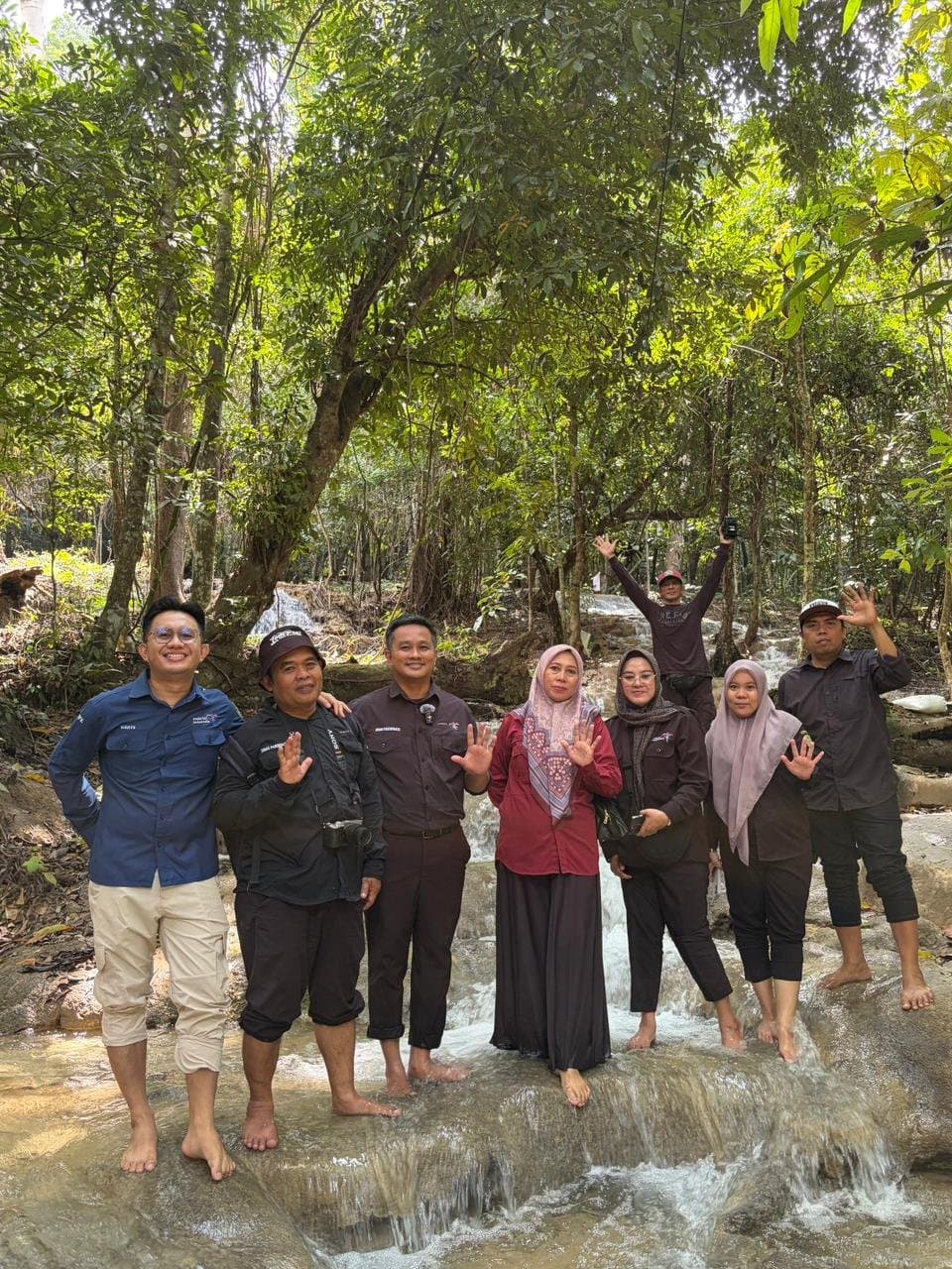 Dispar Kutim Gencarkan Promosi Air Terjun Tangga Bidadari Menuju Geopark