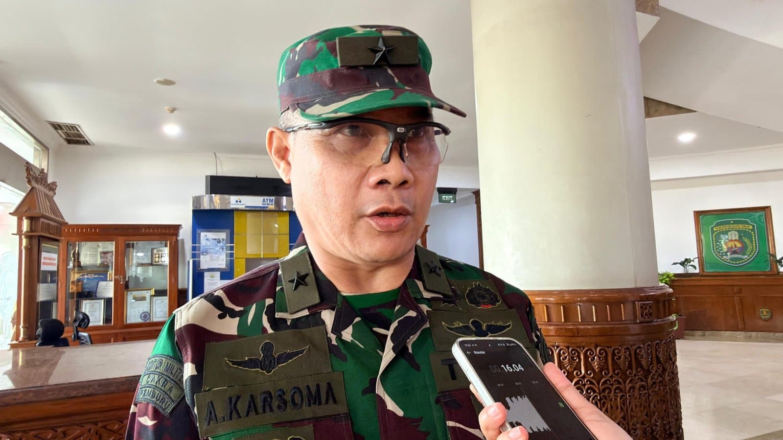 TNI dan Siswa Sesko Temui Bupati Kutim, Perkuat Mitigasi Karhutla