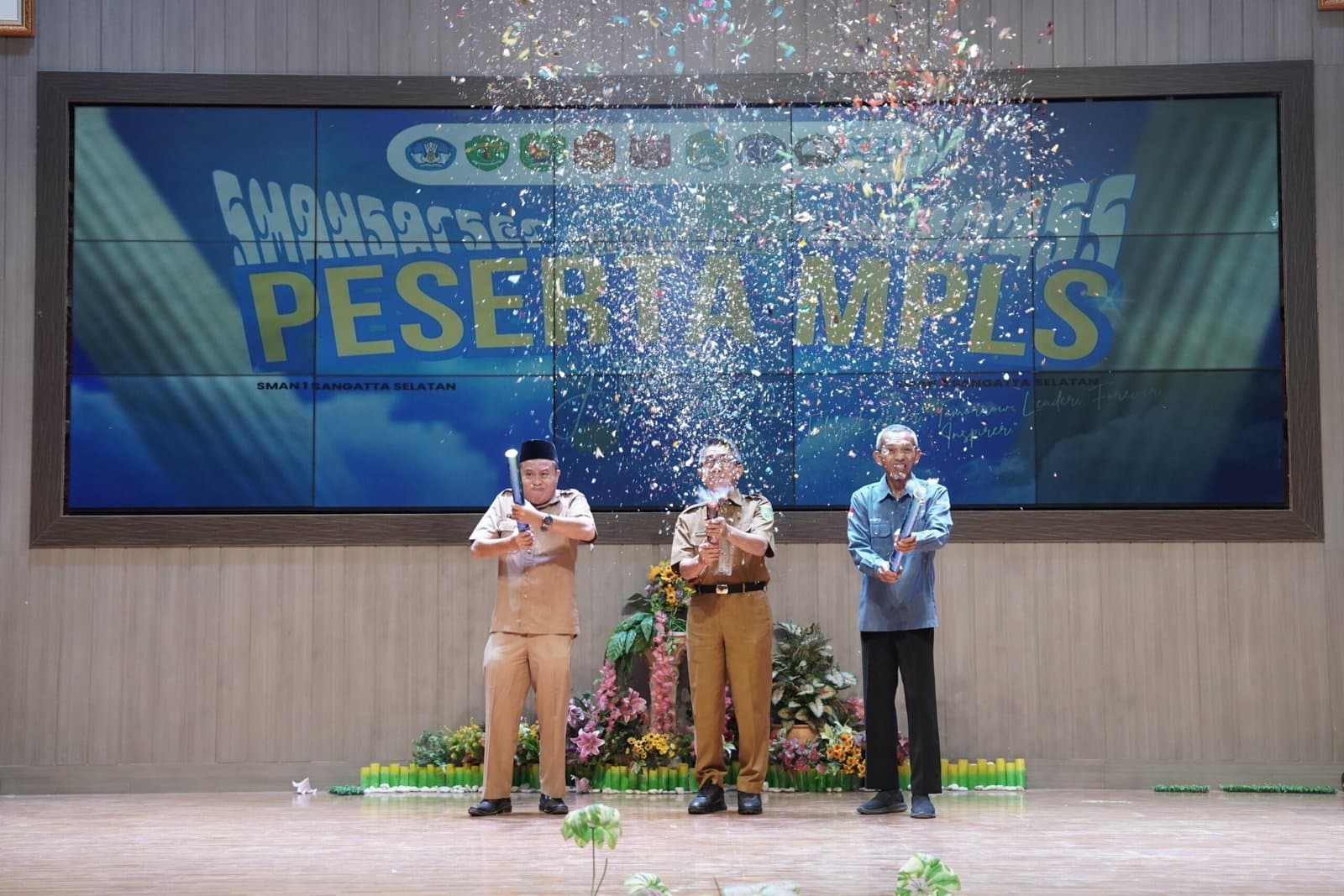 MPLS SMANSATSET dan SMADAS, Momentum Pendidikan Karakter dan Budaya Literasi 