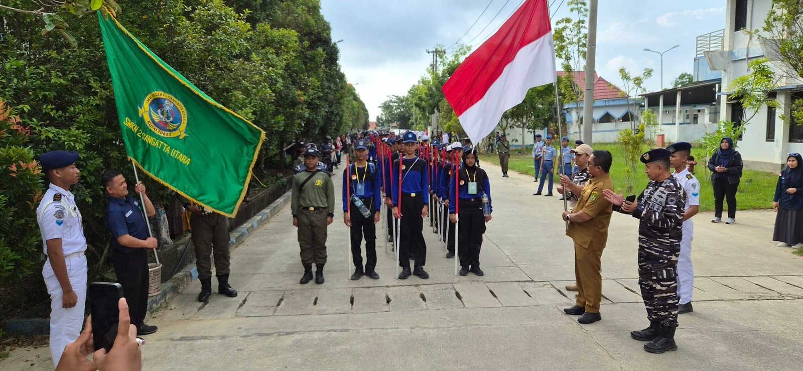 Mahyunadi Ingatkan Disiplin dan Akhlak kepada 396 Taruna Baru SMKN-2 Sangatta Utara