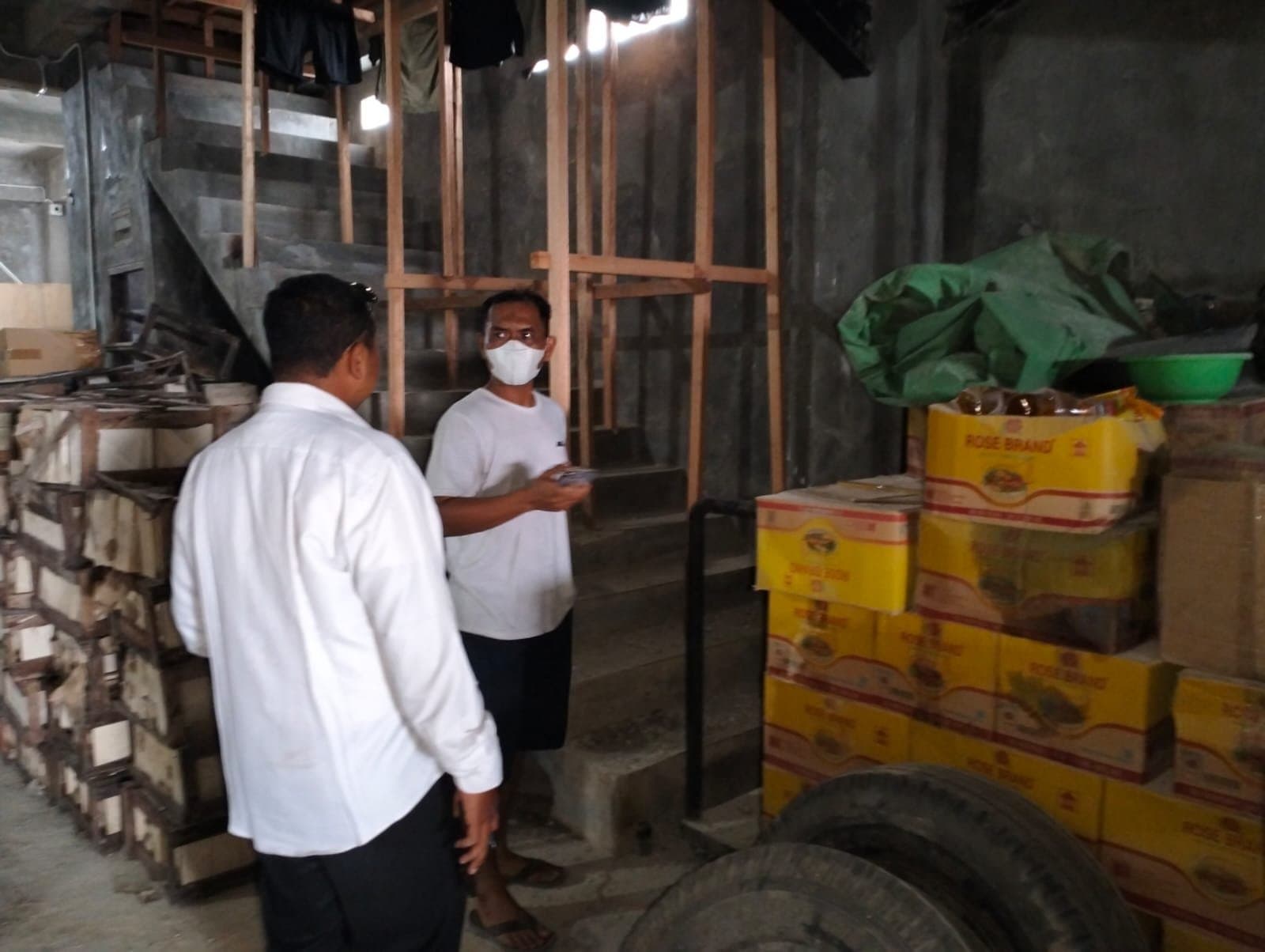 Distribusi Tersendat, Disperindag Kutim Sidak Agen Minyak Goreng