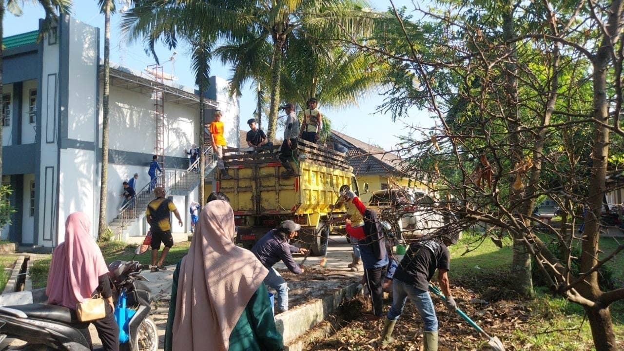 SMAN 1 Sangatta Utara Tanamkan Budaya Hidup Bersih