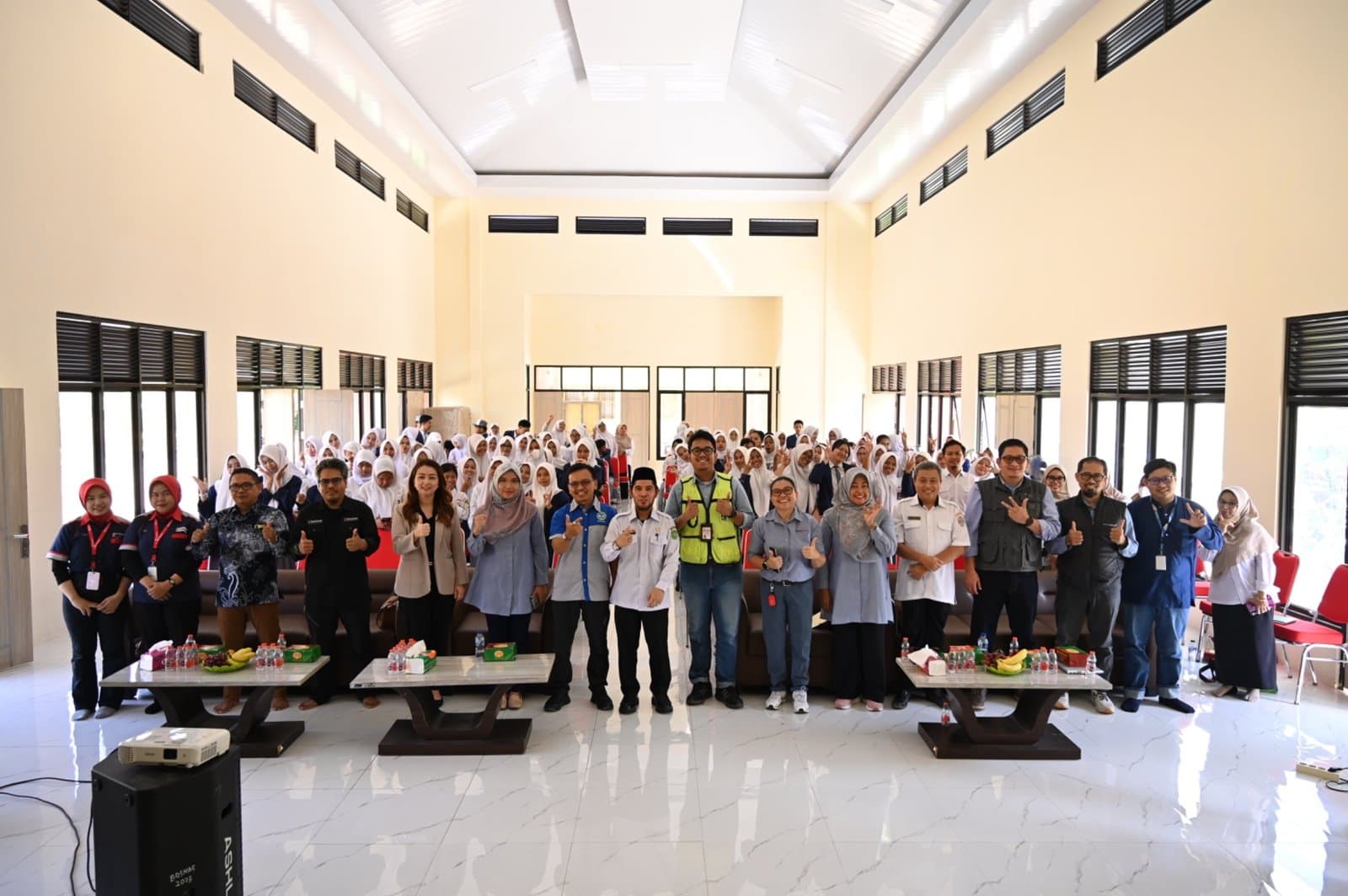 Jembatani Sekolah dan Industri, SMKN 1 Sangatta Utara Gelar Pembekalan PKL Bersama KPC