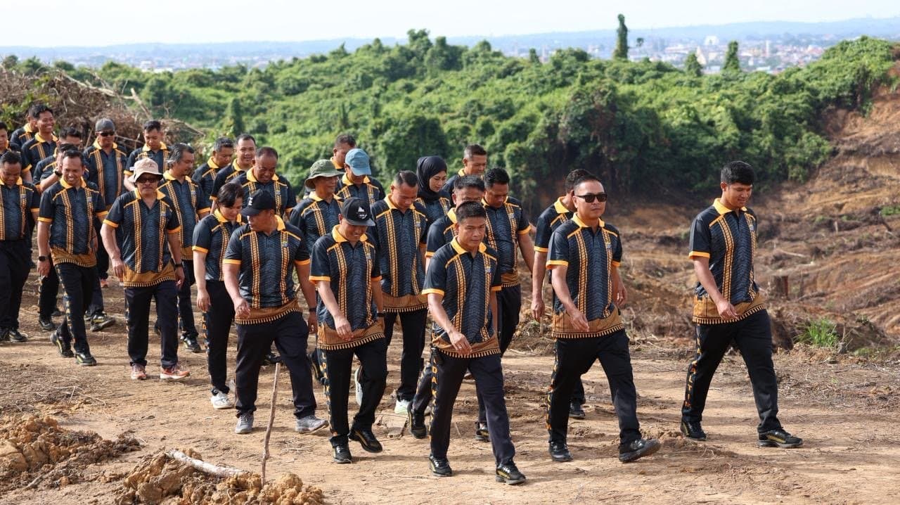 Tanam Jagung di Bekas Tambang KPC, Polres Kutim Bikin Gebrakan Awal 2026