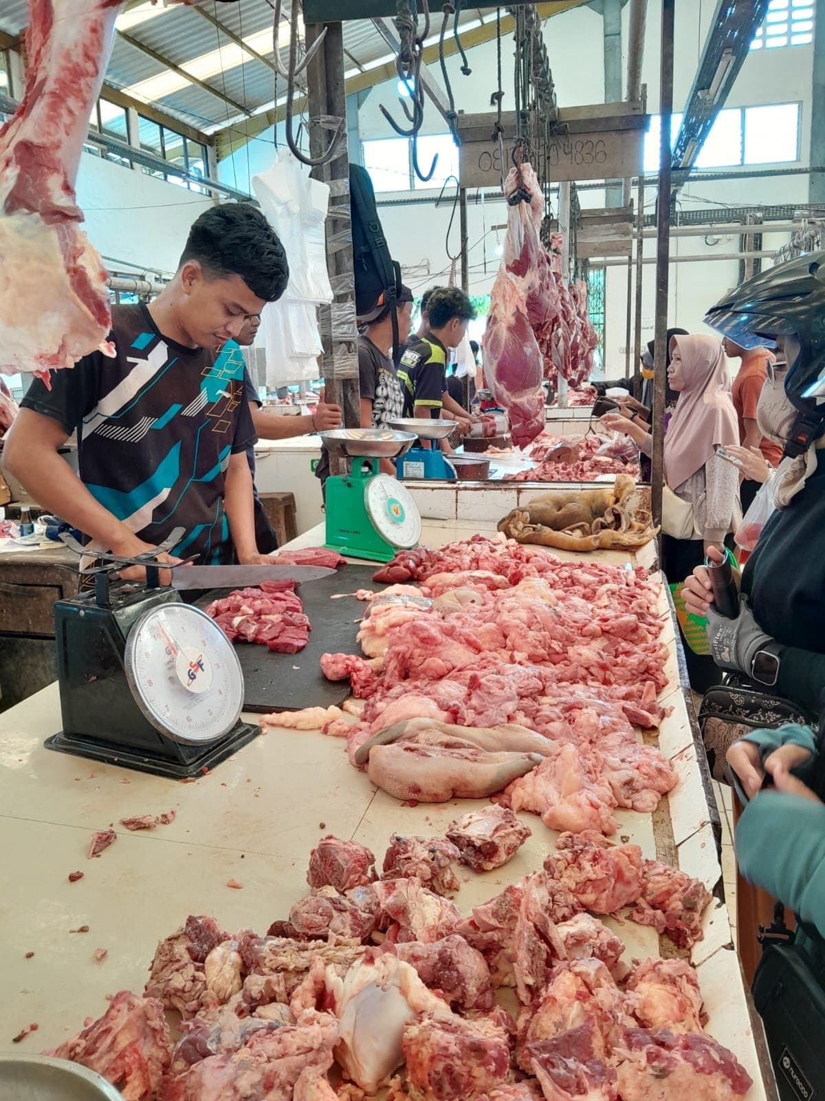 Jelang Lebaran di Kutim, Harga Cabai Merah Makin "Pedas", Sembako Lain Bertahan