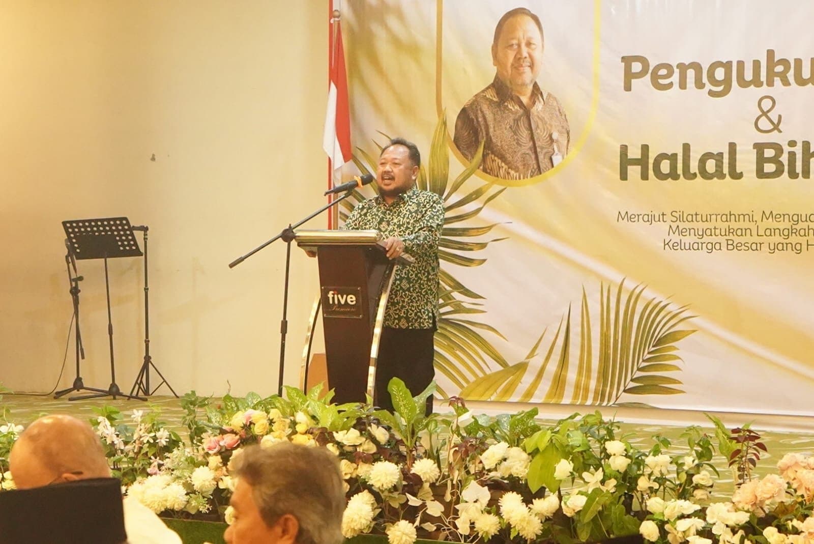 Asa Warga Bumi Senyiur di Tengah Kepungan Investasi