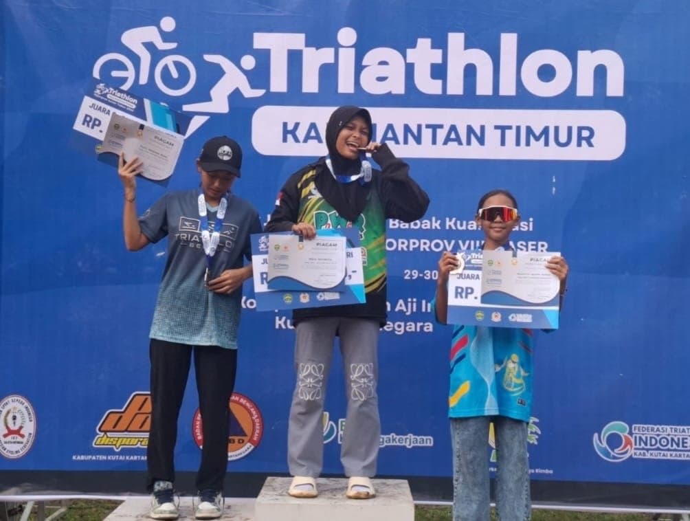 Triathlon Kutim Bidik 3 Emas di Porprov VIII Kaltim di Paser