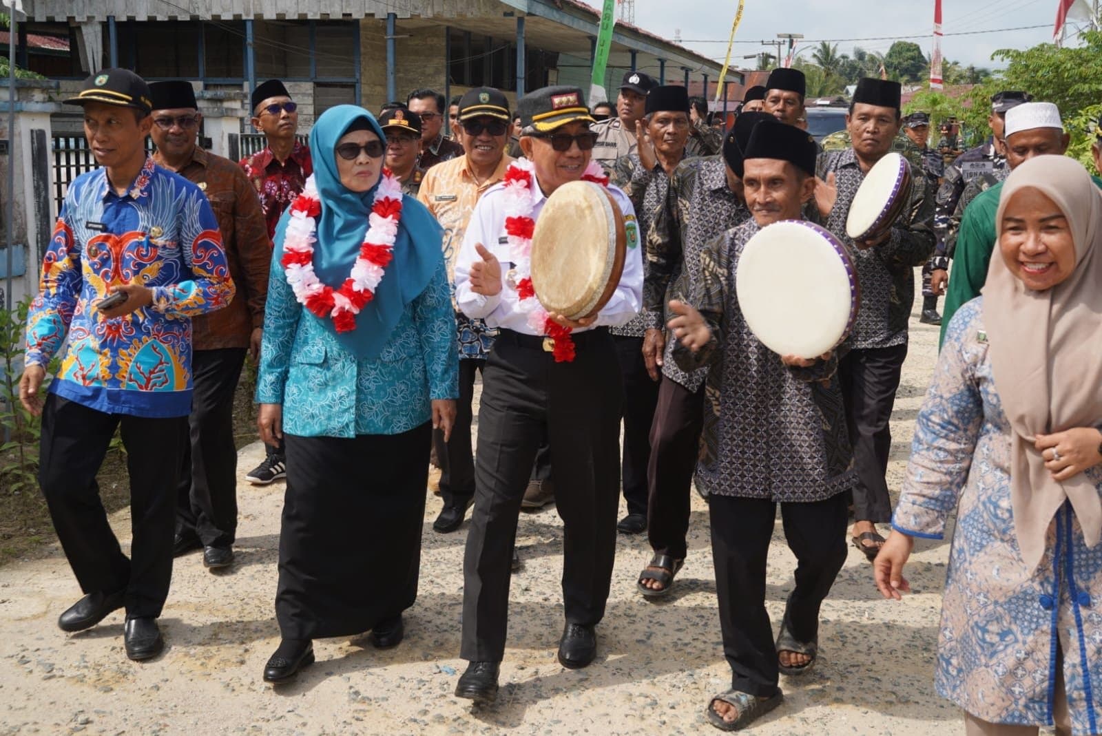 Bupati Kutim Perkuat Kelembagaan Desa, Sekretariat BPD Benua Baru Ulu Resmi Beroperasi 