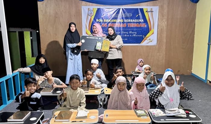 Legislator Kaltim, Shemmy Salurkan Bantuan Alquran untuk Warga Bontang, Dukung Pembelajaran Mengaji Anak