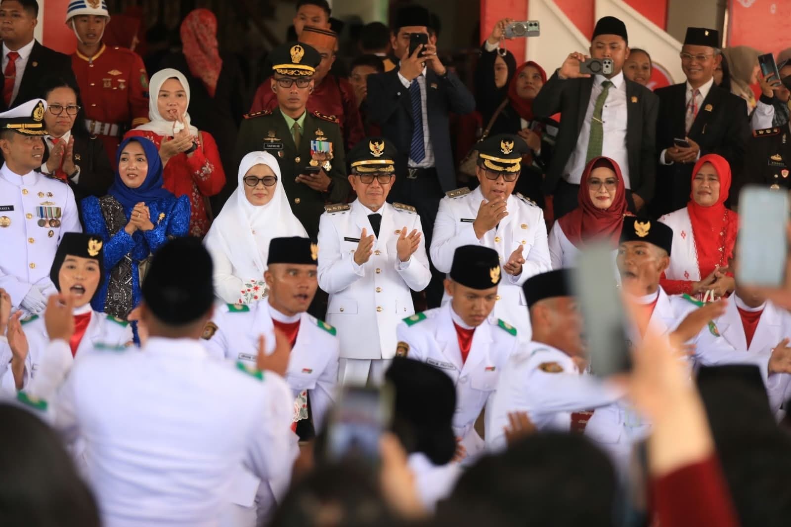 Semangat Yel-yel Paskibraka Kutim Pukau Tamu Undangan HUT ke-81 RI