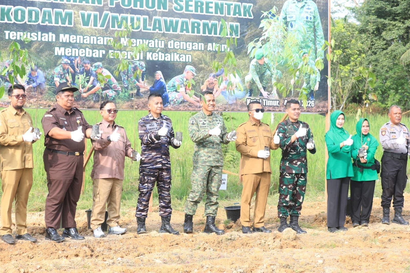 Kutim Dukung Kodam Mulawarman, Tanam 10.100 Ulin Pecahkan Rekor MURI