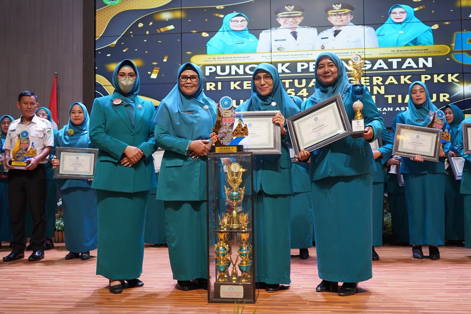 Kompak, Kunci Sangkulirang Juara HKG PKK ke-54 Kutim
