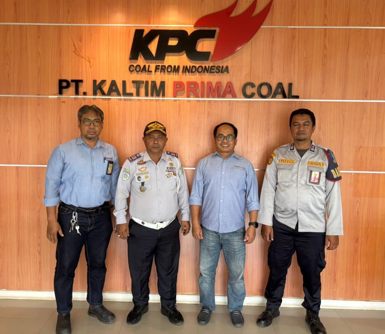 Gandeng KPC, Dishub Kutim Siapkan Ram Check dan Restrukturisasi Rambu Halte