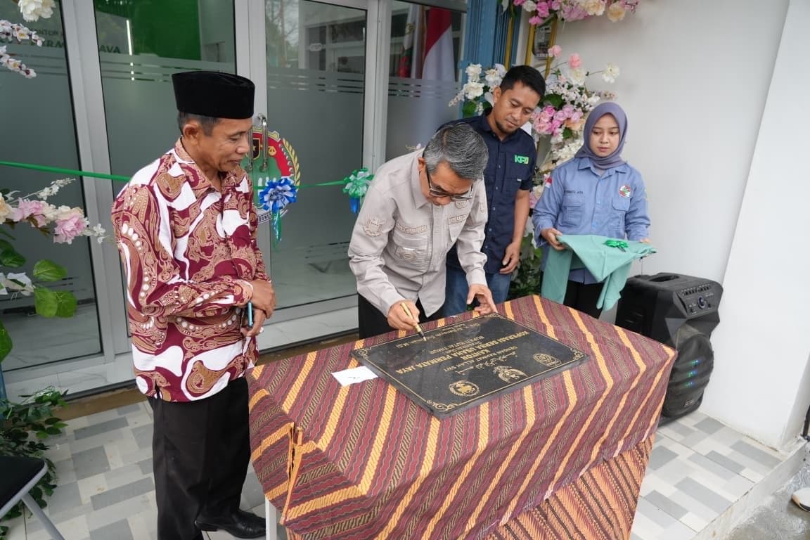 Bupati Kutim Resmikan Kantor KPJ Karangan, Dorong Penguatan Ekonomi Lokal