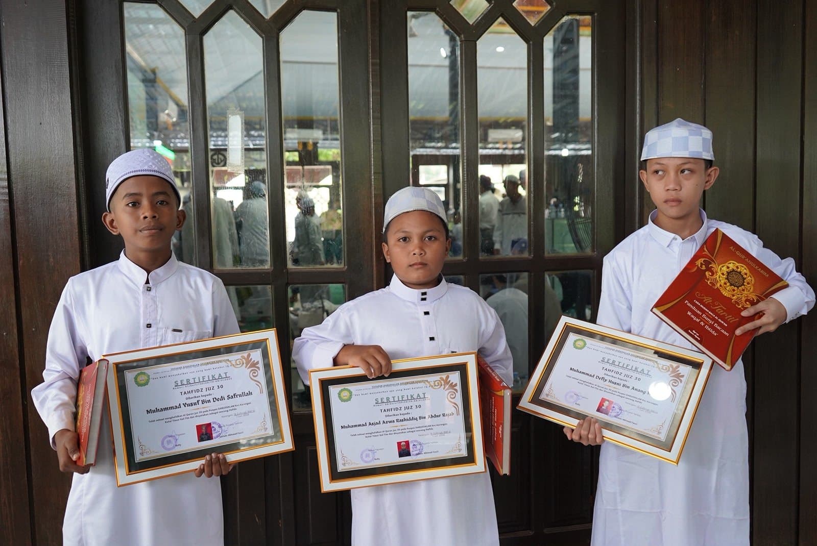 Guru Udin dan Bupati Kutim Apresiasi Penghafal Al-Qur’an di Karangan