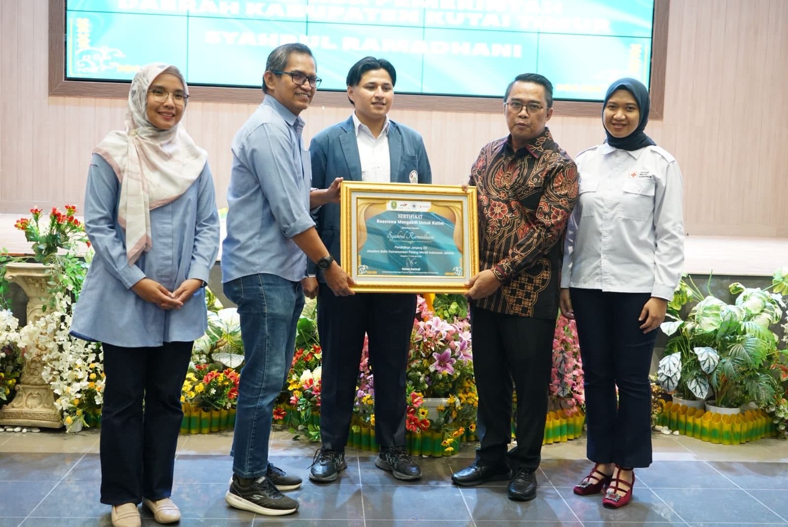 Membangun SDM lewat Beasiswa Berdaya KPC, Mahyunadi Dorong Optimalisasi TJSL dan SR