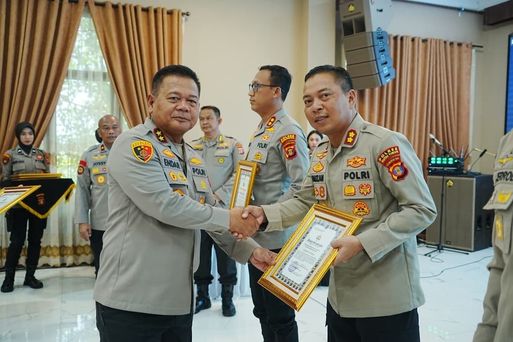 Polres Kutim Sabet Dua Penghargaan di Rapim Polda Kaltim 2026