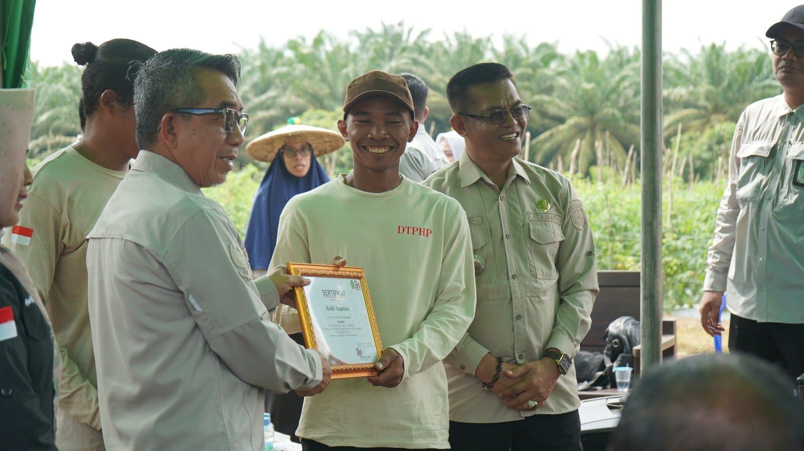 Kembangkan Budidaya Tomat, Poktan Sumber Urip Simbol Regenerasi Pertanian Kutim