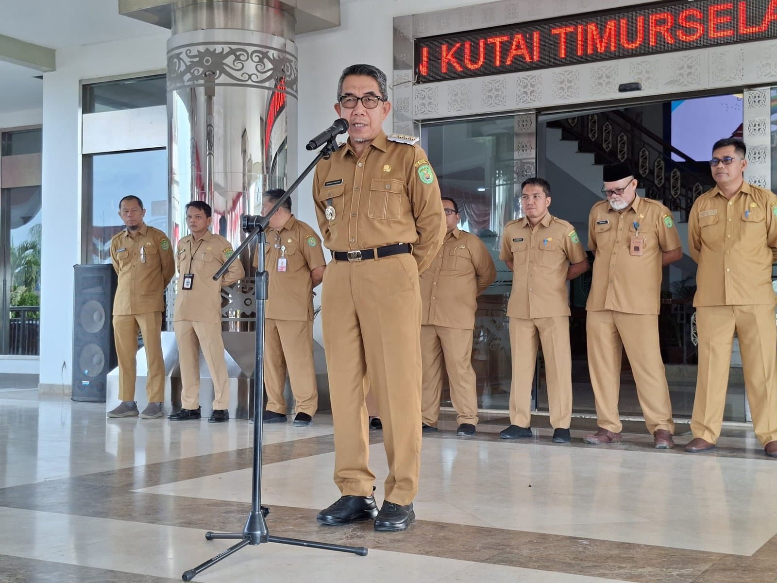 Bupati Kutim Ajak ASN Tingkatkan Disiplin dan Tanggung Jawab