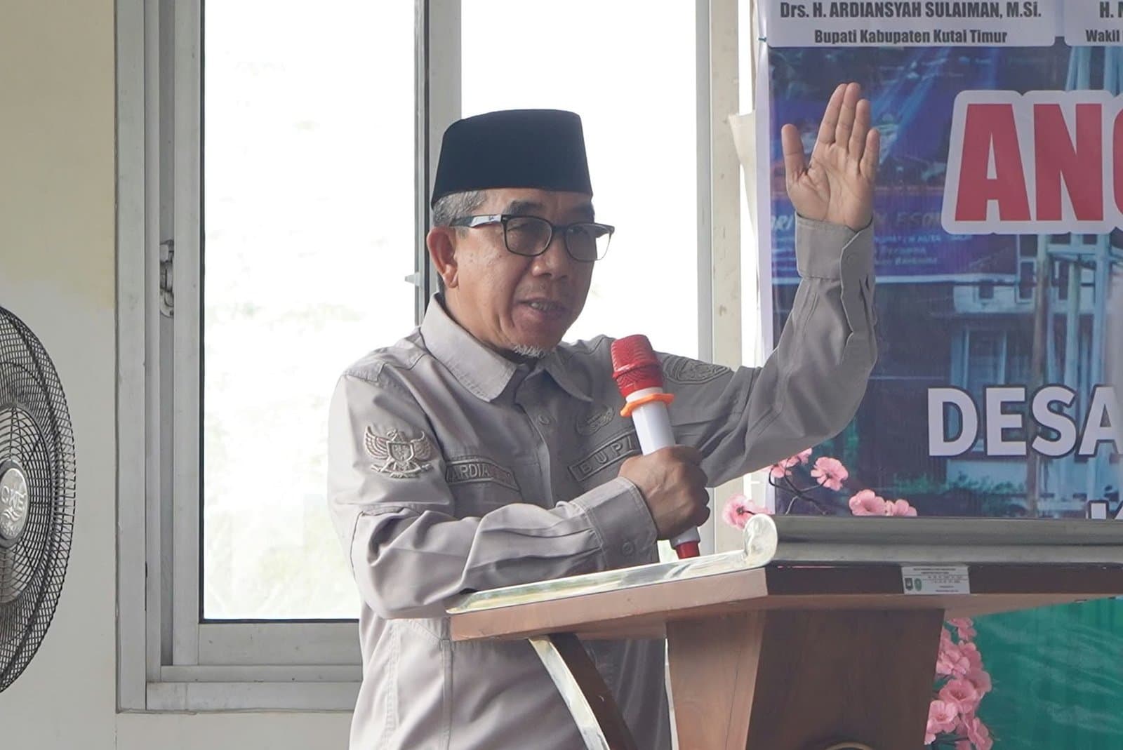 Bupati Kutim Dorong Pengawasan Bankeudes Rp250 Juta per RT