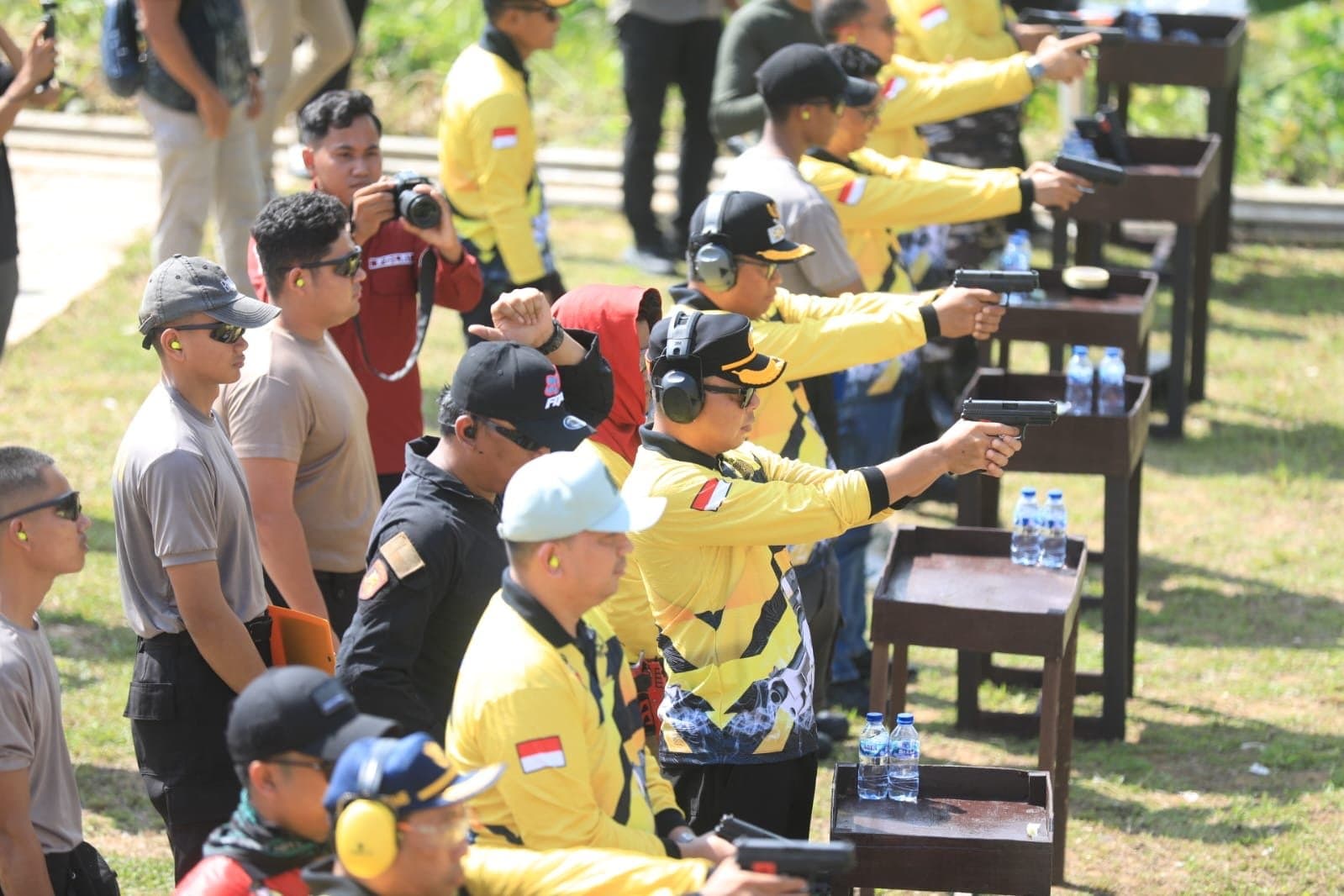 Forkompida Kutim Semarakkan Lomba Menembak HUT ke-80 Bhayangkara
