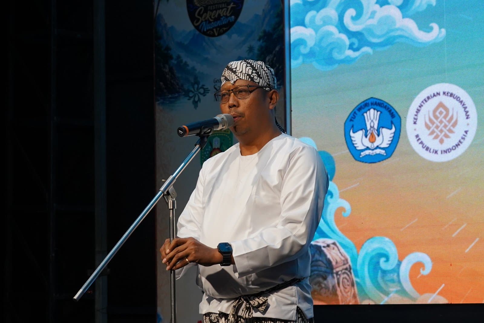 Belian Kutai Semega Jadi Warisan Budaya Takbenda Indonesia dalam Festival Sekerat