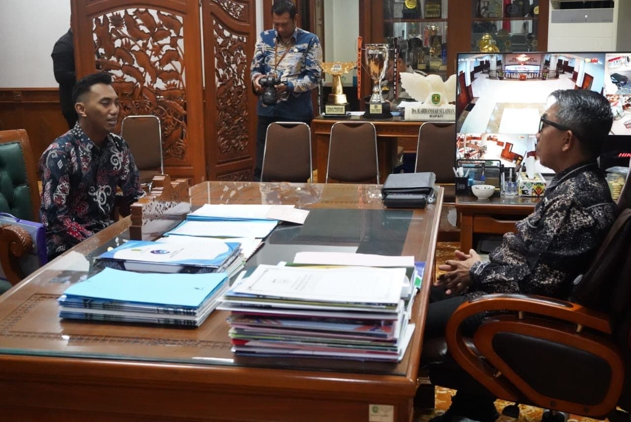 Inspiratif Muda Nusantara Inisiasi Peningkatan Kompetensi Guru Kutim