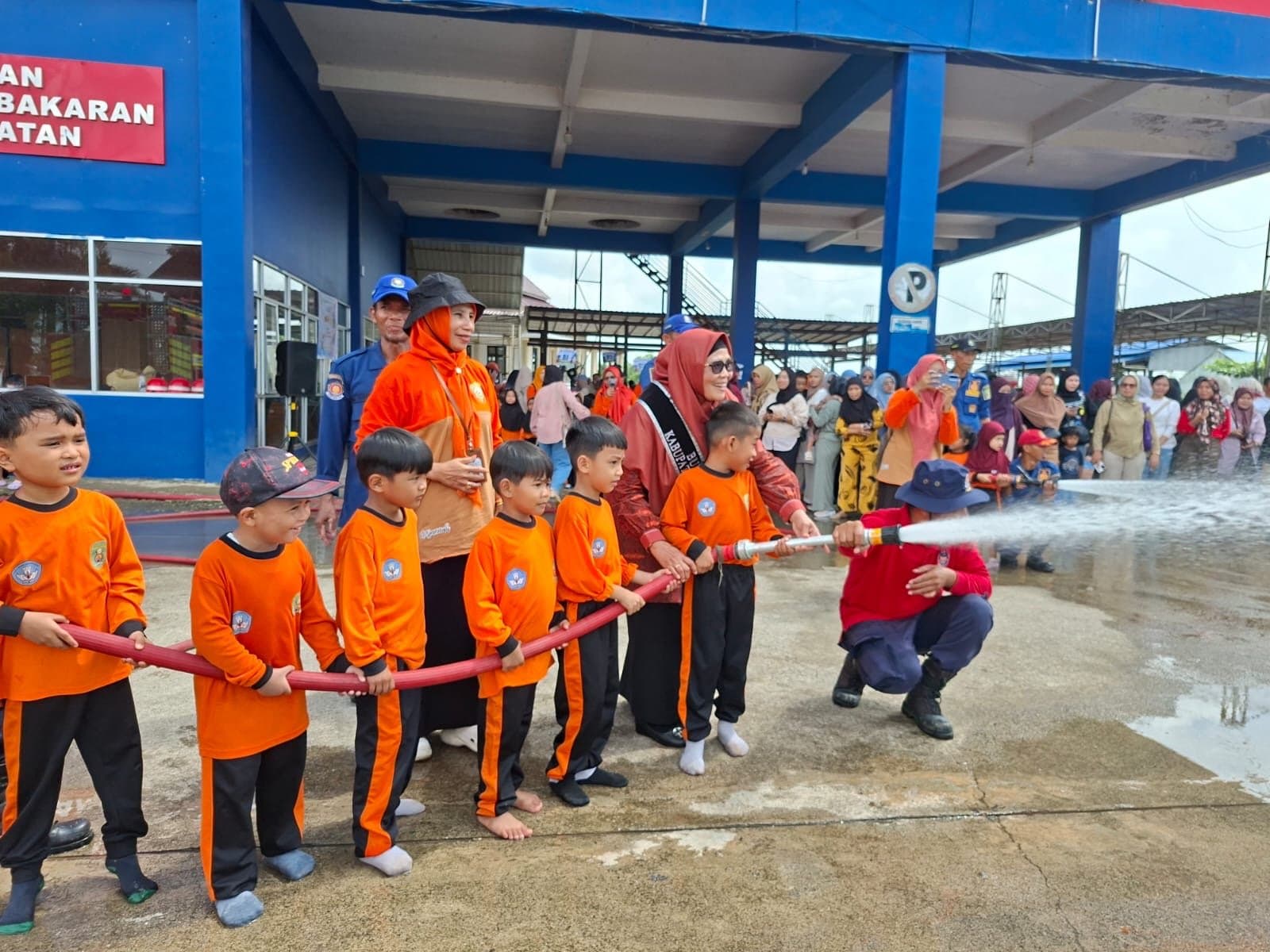 Membangun Budaya Sadar Bencana sejak Usia Dini